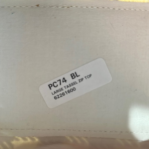 NWOT Dooney & Bourke Large Tassel Zip Top Bag Black Off White Check - Picture 3 of 11